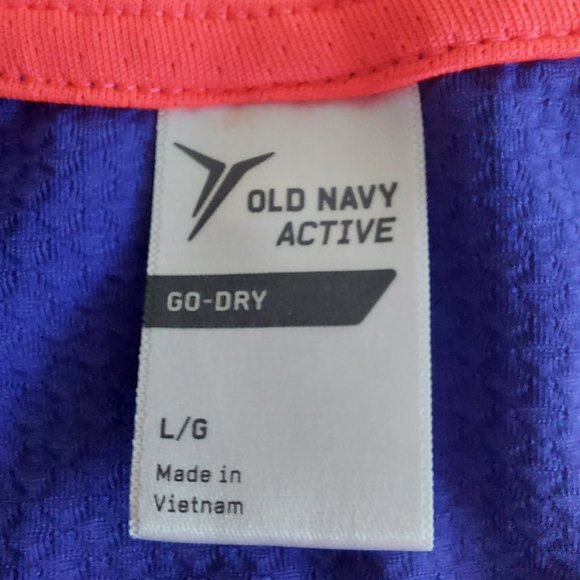 Old Navy Active Top - Picture 2 of 4